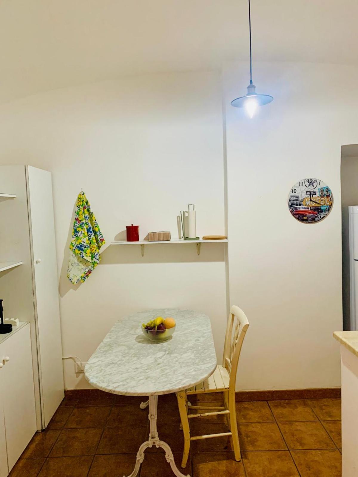 Vacanze Romane Colosseo Apartment Exterior foto